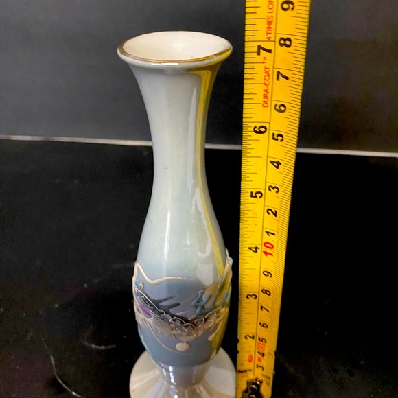 Vintage Blue Lusterware Dragon ware Bud Vase - Picture 12 of 12